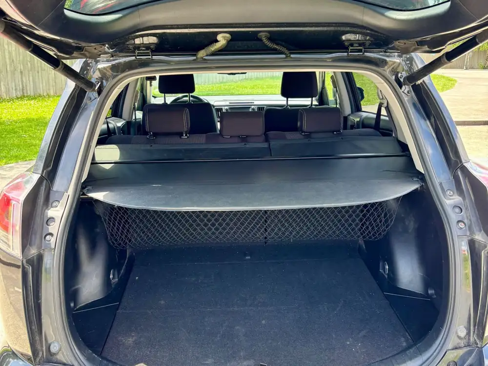 TOYOTA rav4