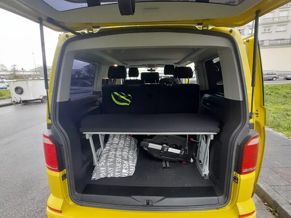 VOLKSWAGEN california