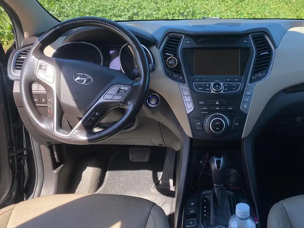 HYUNDAI Grand Santa Fe