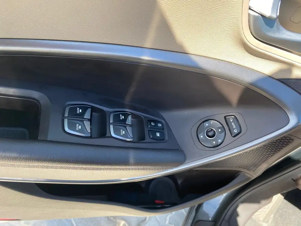 HYUNDAI Grand Santa Fe