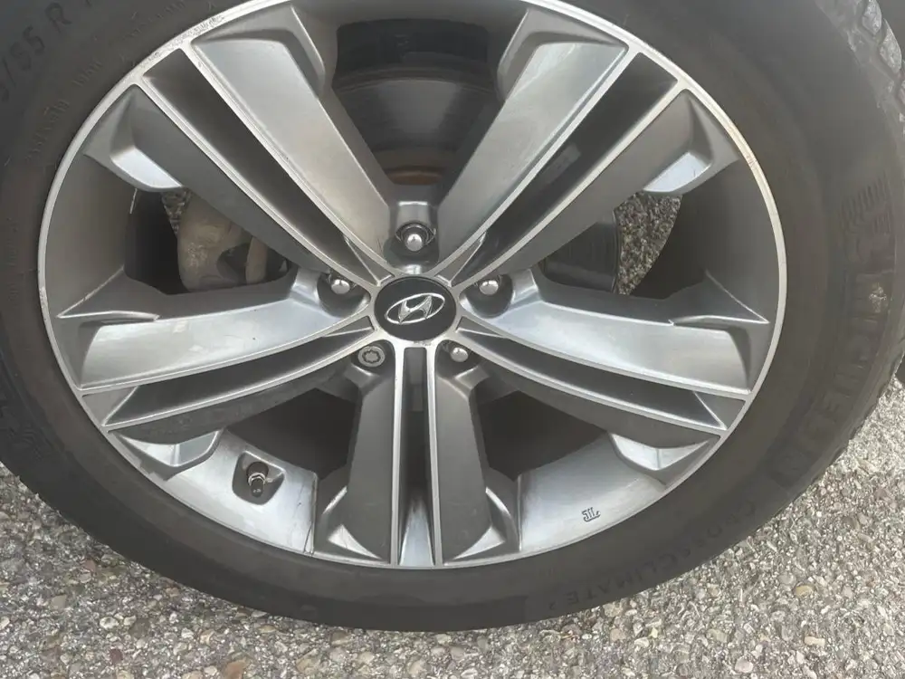 HYUNDAI Grand Santa Fe