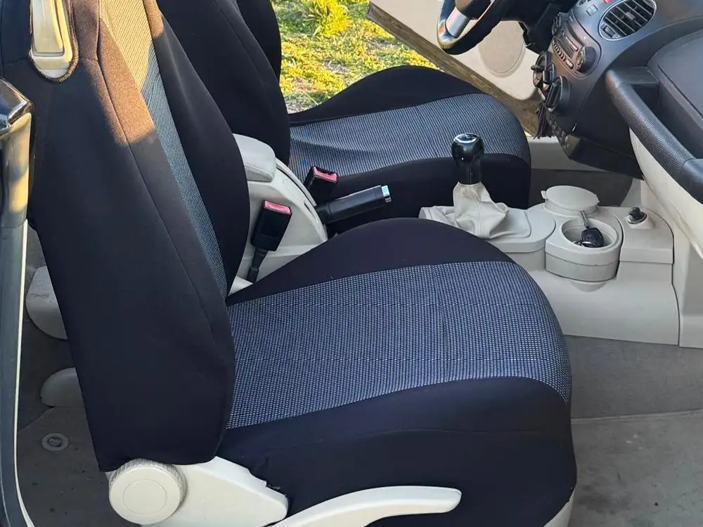 VOLKSWAGEN new beetle