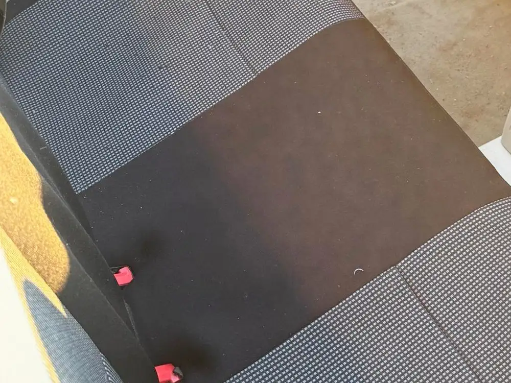 VOLKSWAGEN new beetle