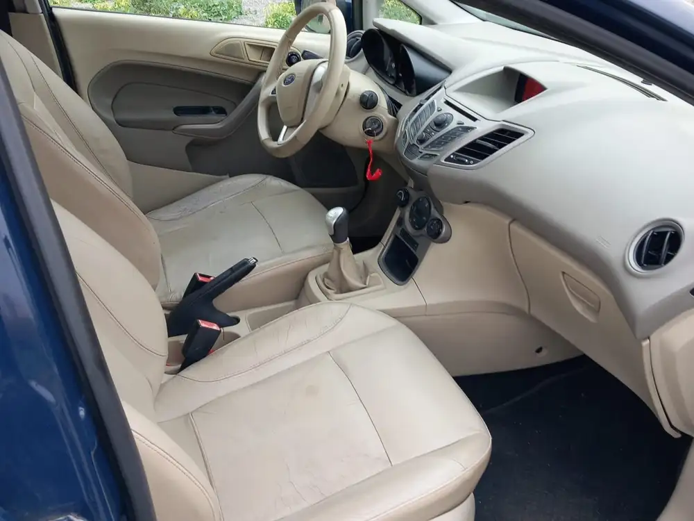 FORD fiesta - Foto 9 | Clidrive