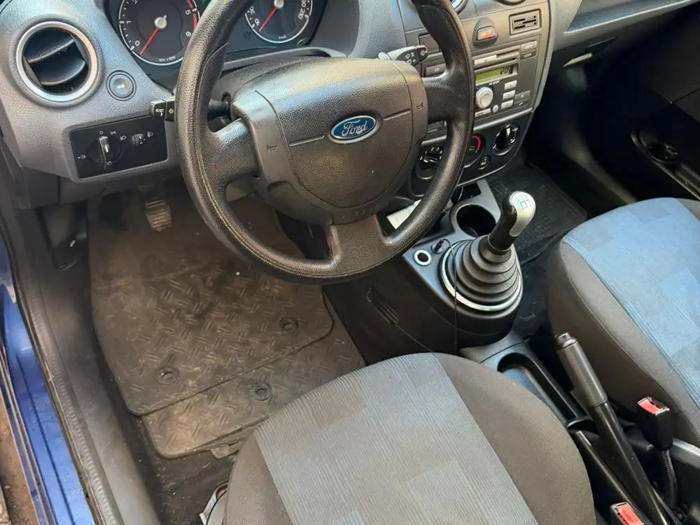 FORD fiesta
