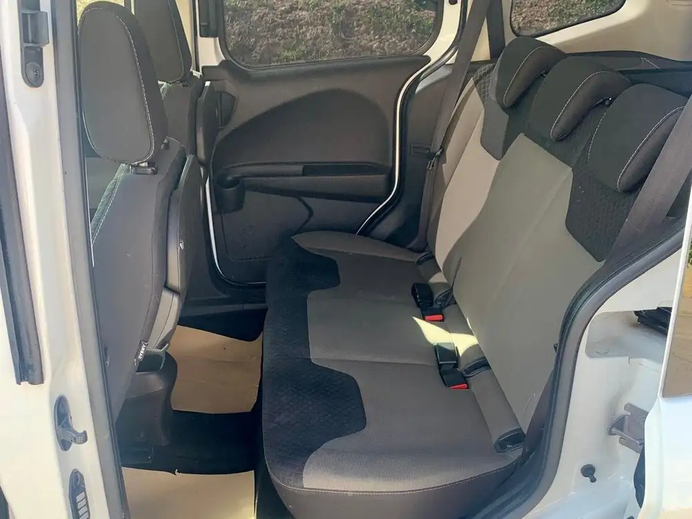 FORD tourneo courier - Foto 10 | Clidrive