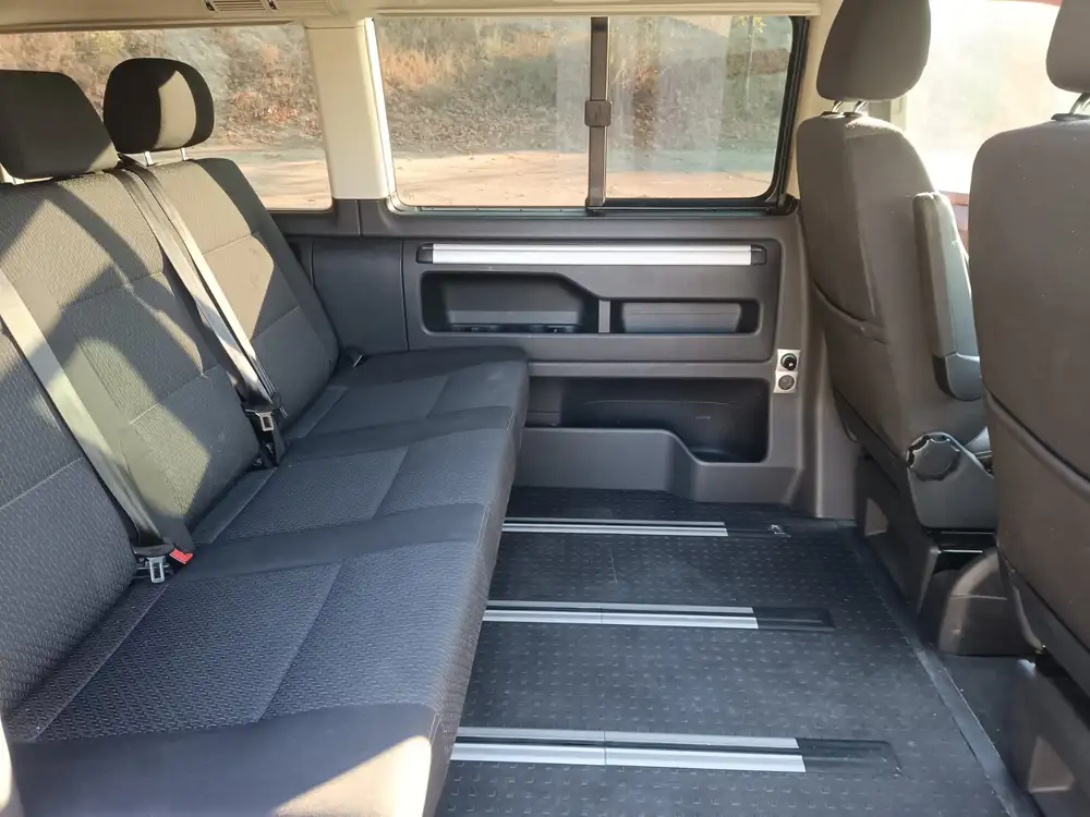 VOLKSWAGEN california