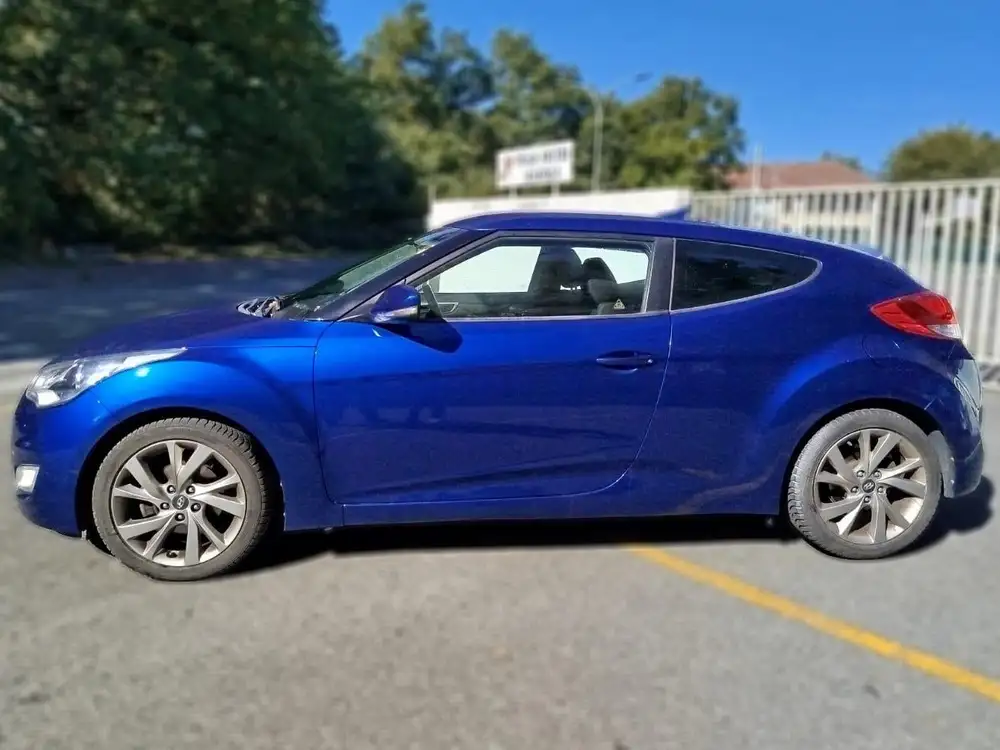 HYUNDAI veloster