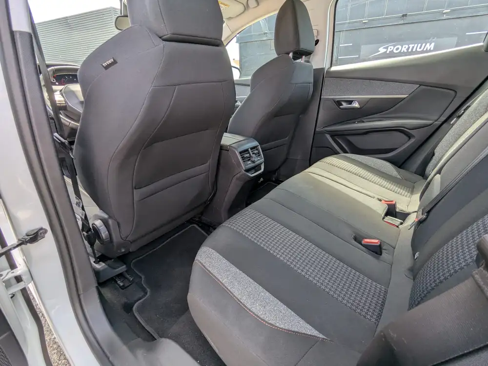 PEUGEOT 3008 - Foto 15 | Clidrive