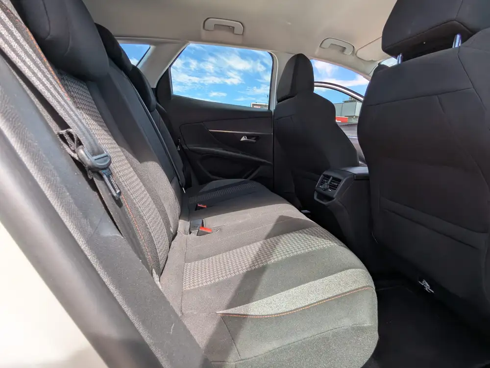 PEUGEOT 3008 - Foto 16 | Clidrive