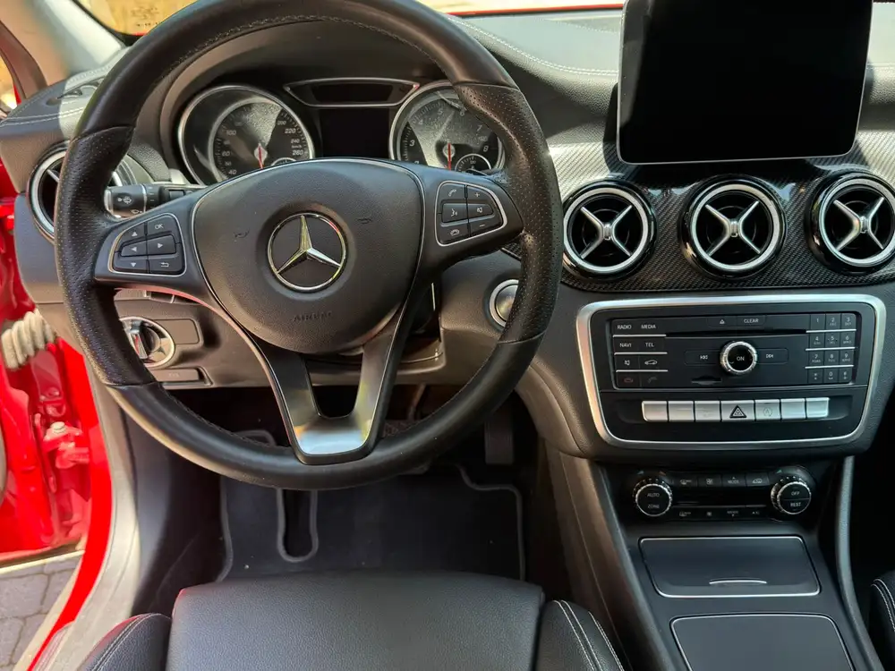 MERCEDES clase gla