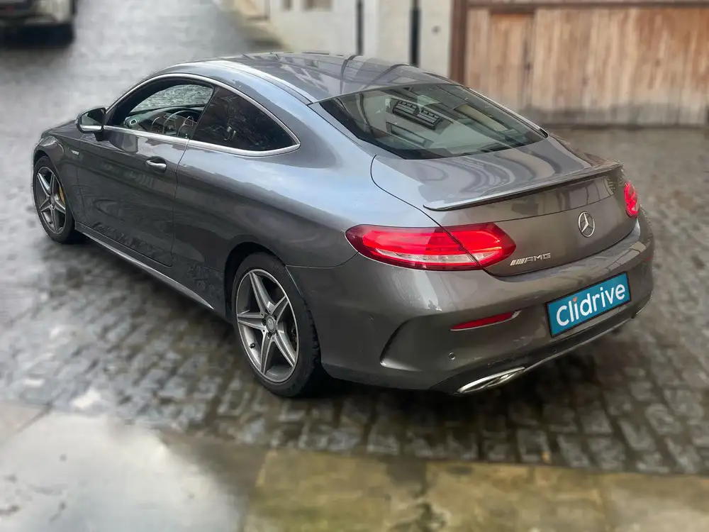 MERCEDES clase c