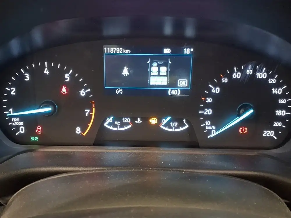 FORD fiesta - Foto 10 | Clidrive