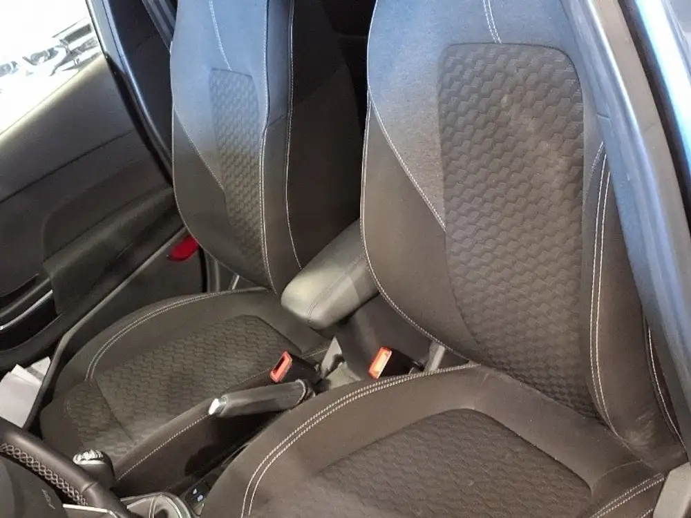 FORD fiesta - Foto 13 | Clidrive