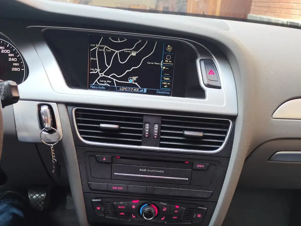 AUDI a4 - Foto 8 | Clidrive