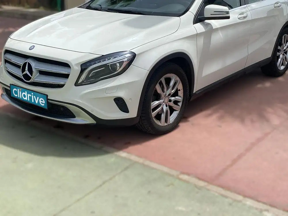 MERCEDES clase gla