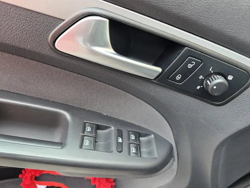 VOLKSWAGEN touran - Foto 12 | Clidrive