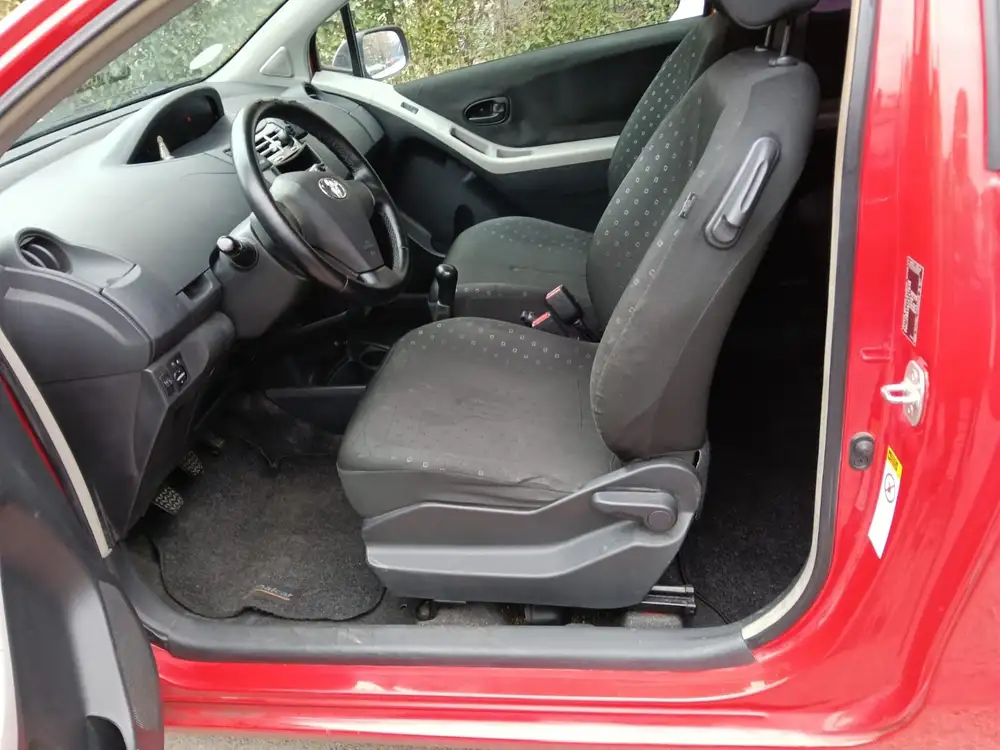 TOYOTA yaris - Foto 5 | Clidrive