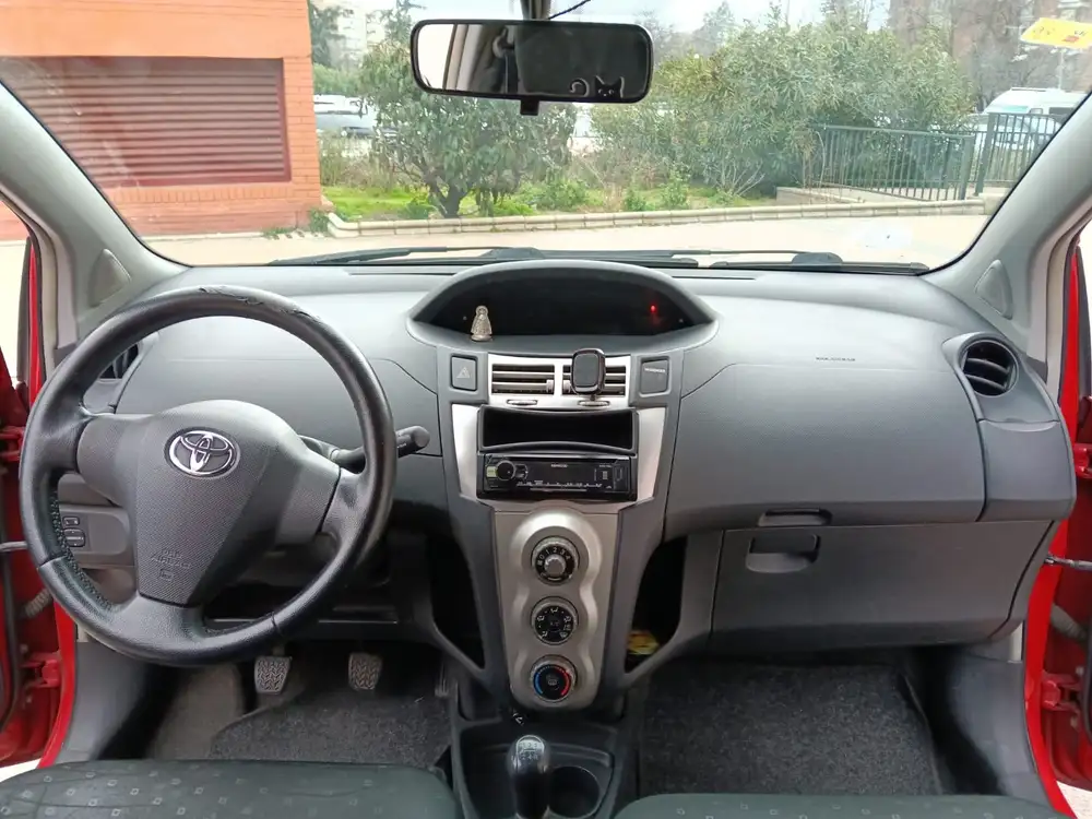 TOYOTA yaris - Foto 6 | Clidrive