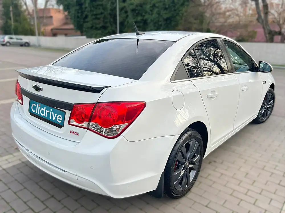 CHEVROLET cruze