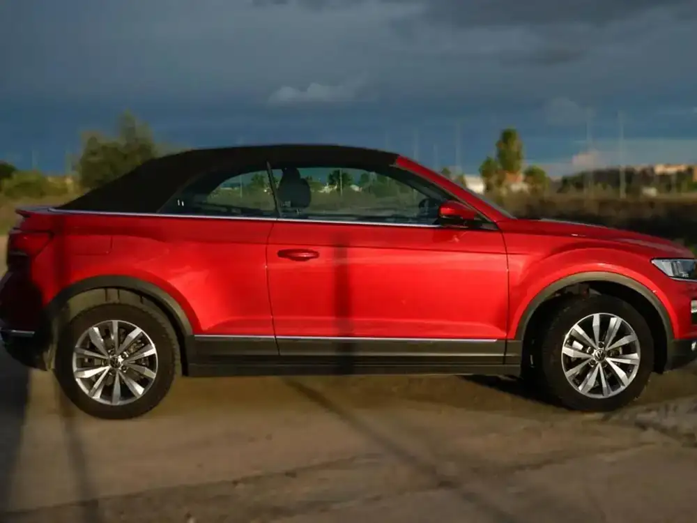 VOLKSWAGEN t-roc