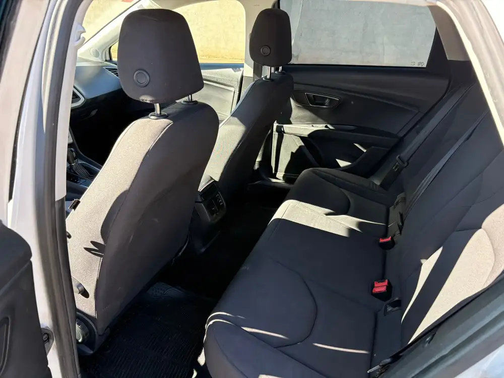 SEAT leon