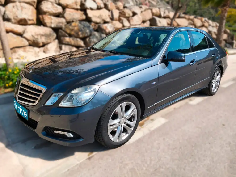 MERCEDES clase e - Foto 1 | Clidrive
