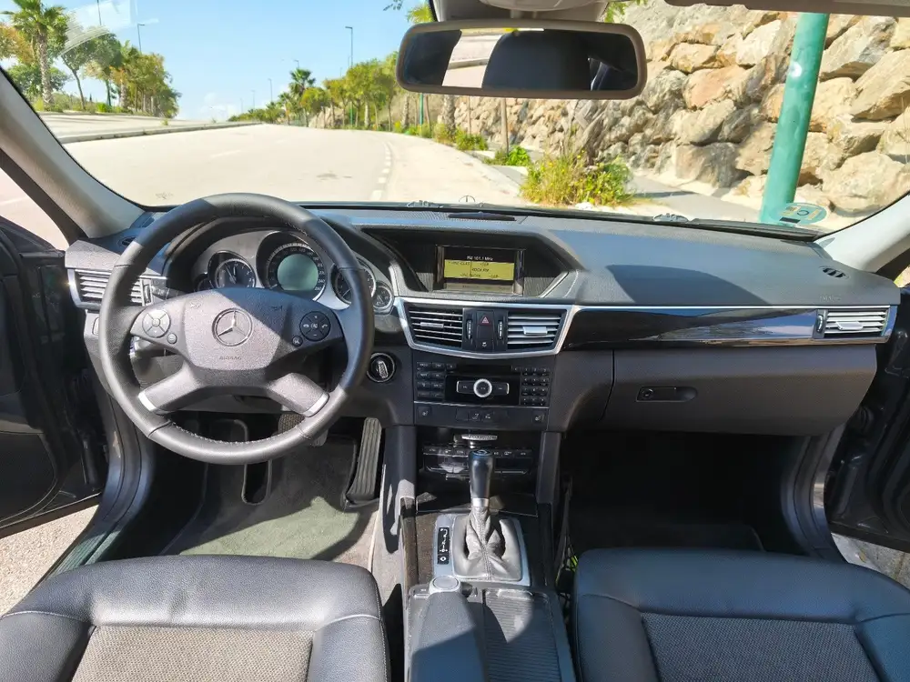 MERCEDES clase e - Foto 8 | Clidrive