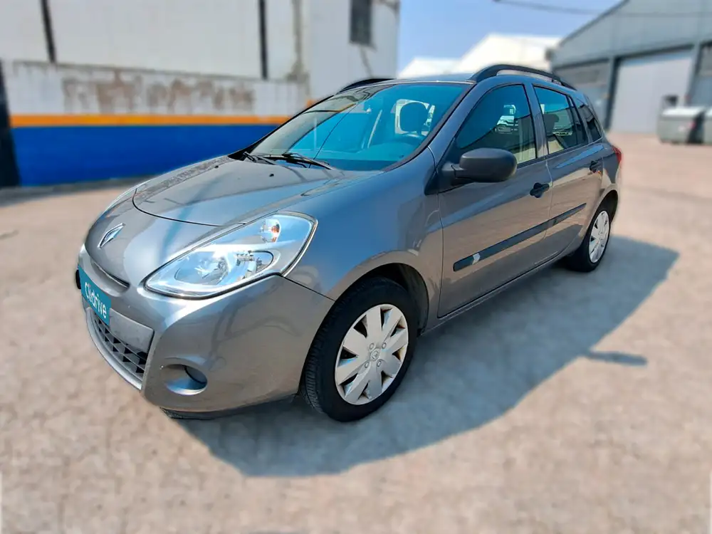 RENAULT clio