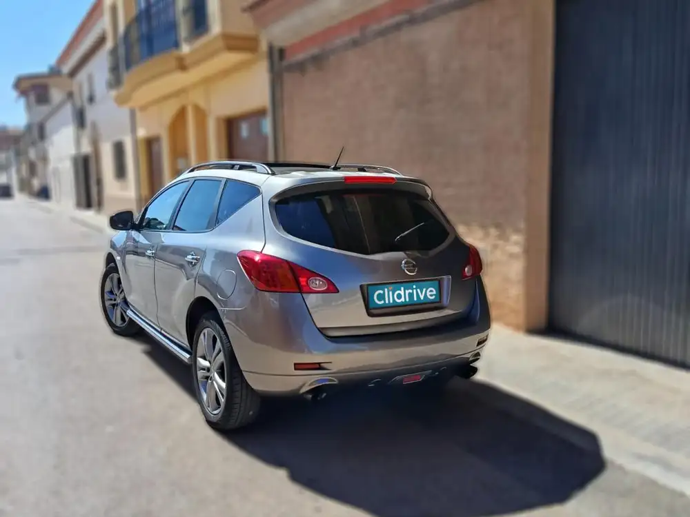 NISSAN murano