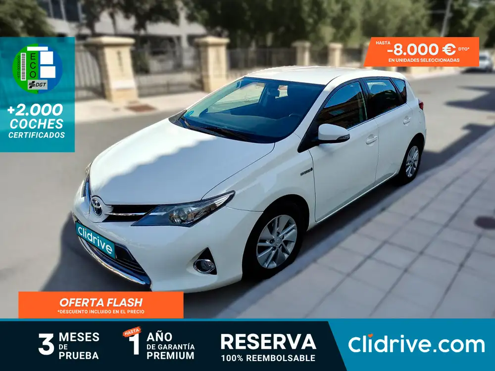 TOYOTA auris