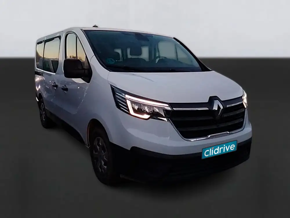 RENAULT trafic