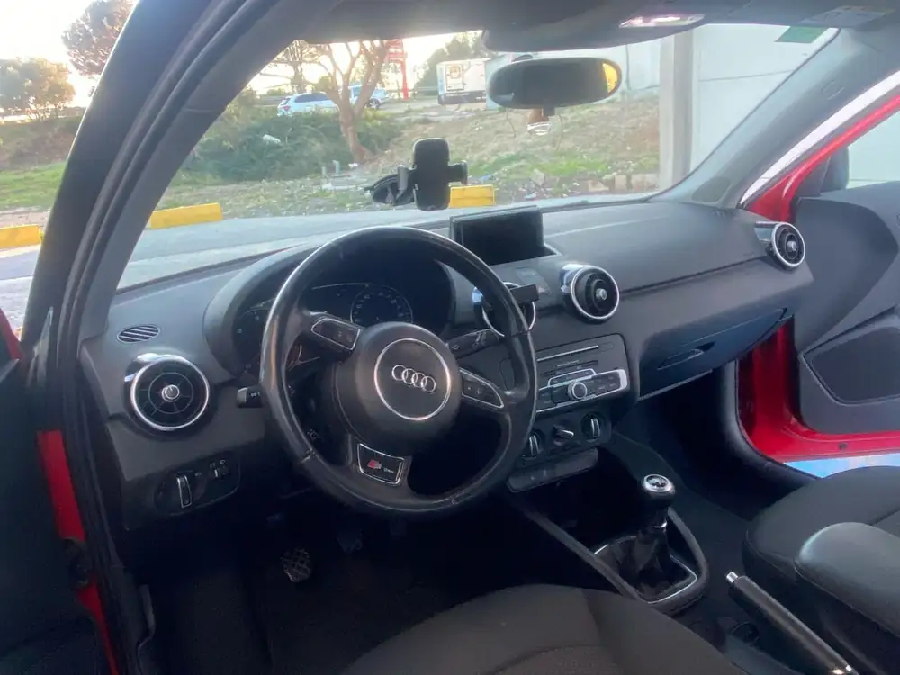 AUDI a1