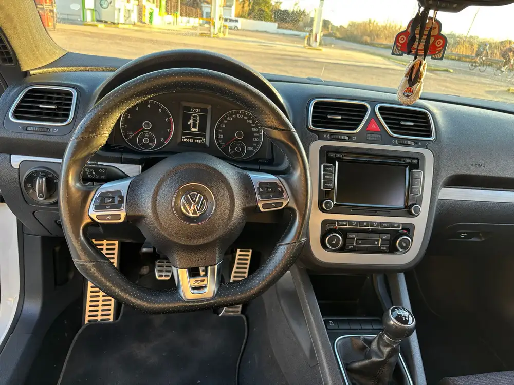 VOLKSWAGEN scirocco