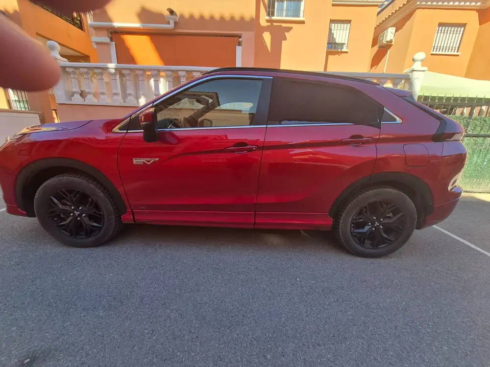 MITSUBISHI eclipse cross