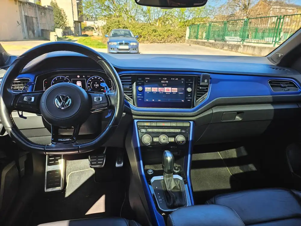 VOLKSWAGEN t-roc