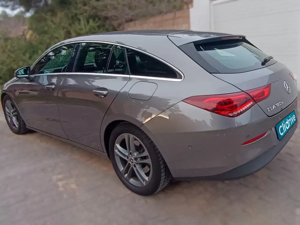 MERCEDES cla