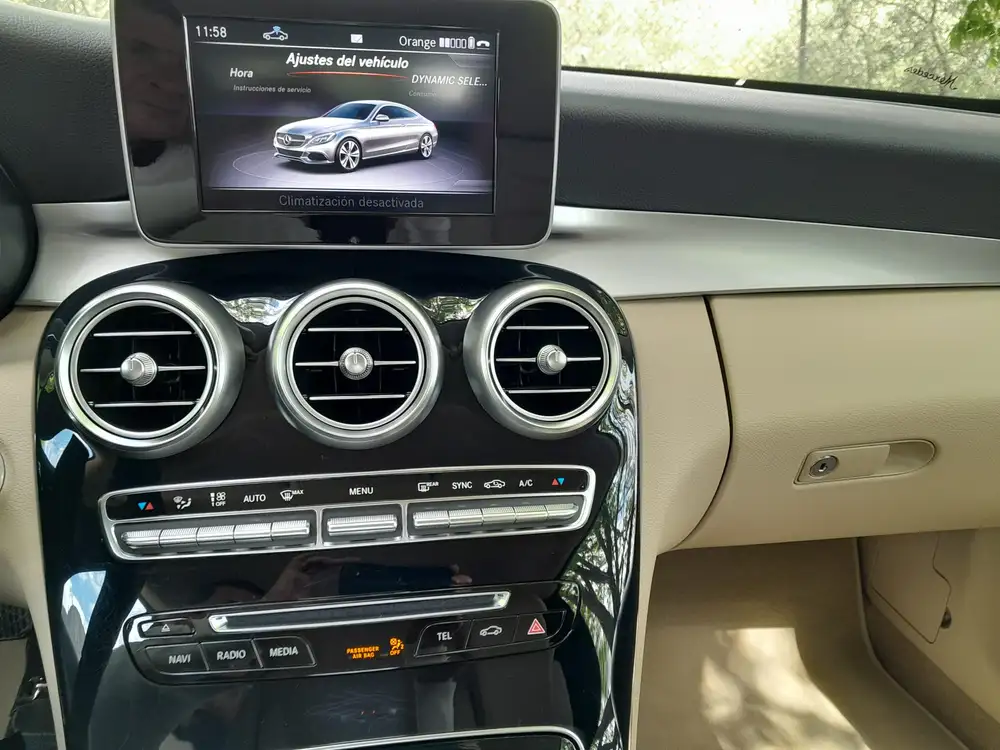 MERCEDES clase c