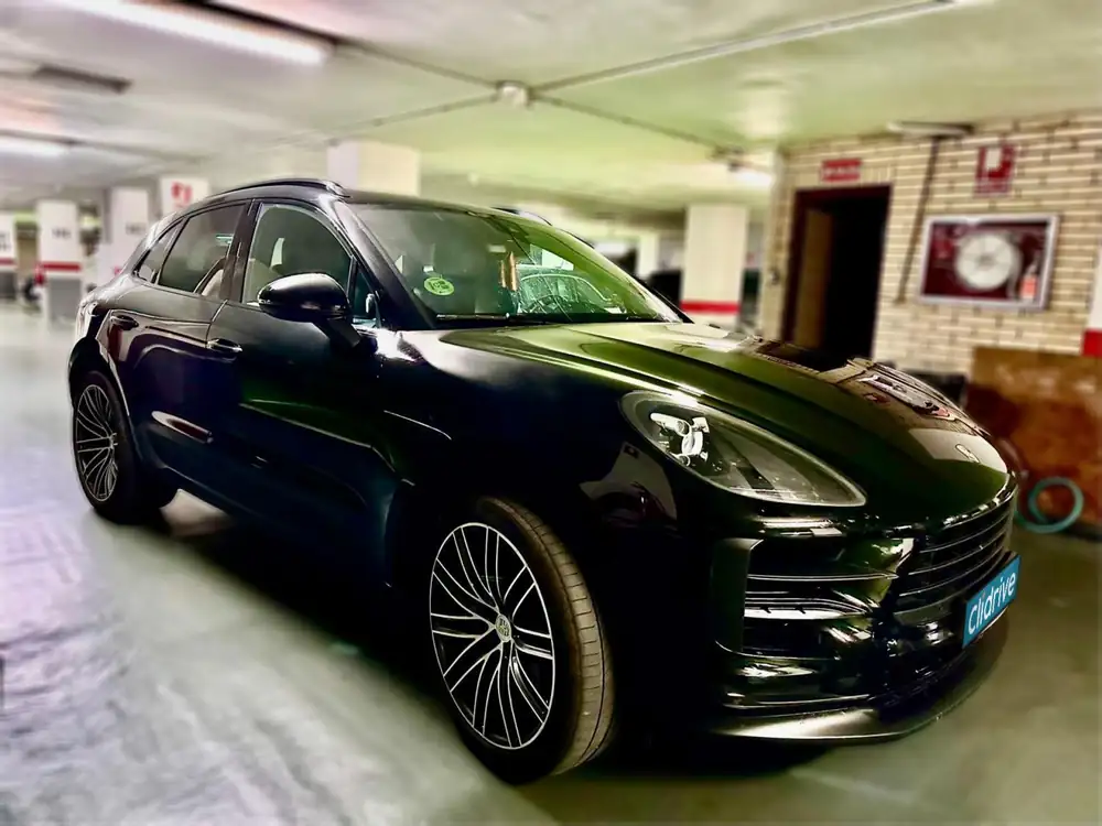 PORSCHE macan