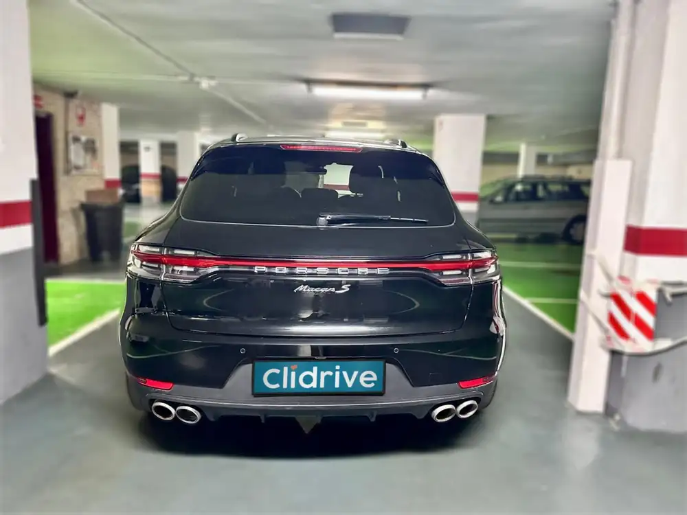 PORSCHE macan