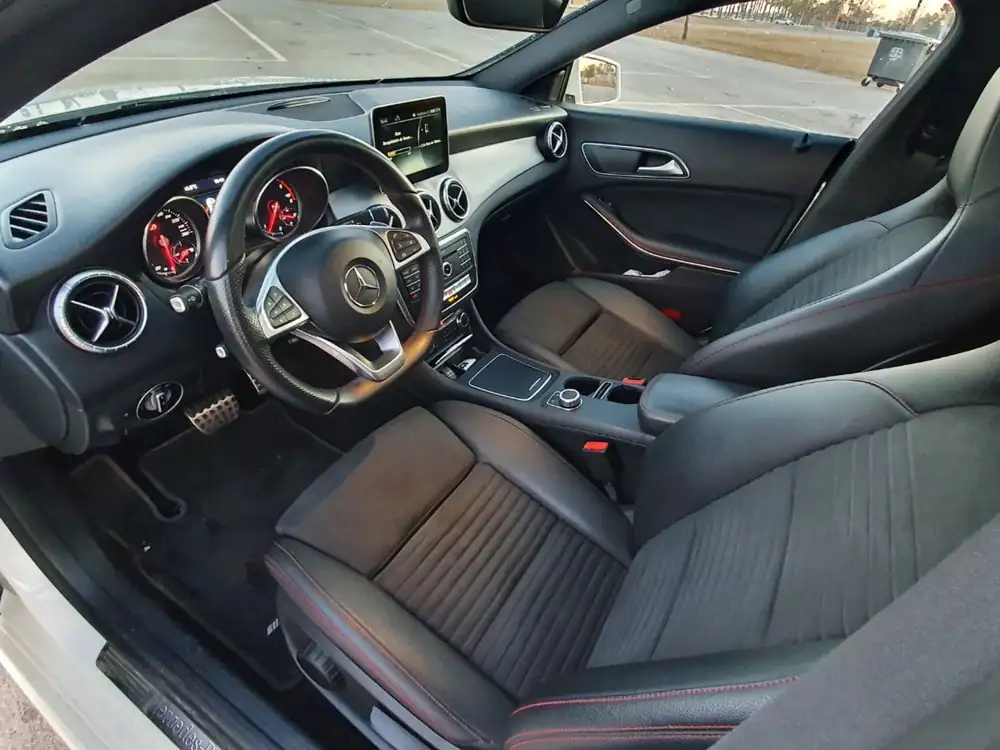 MERCEDES clase cla