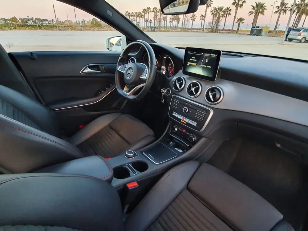 MERCEDES clase cla