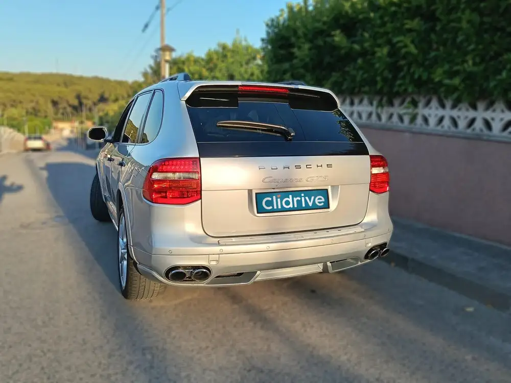 PORSCHE cayenne