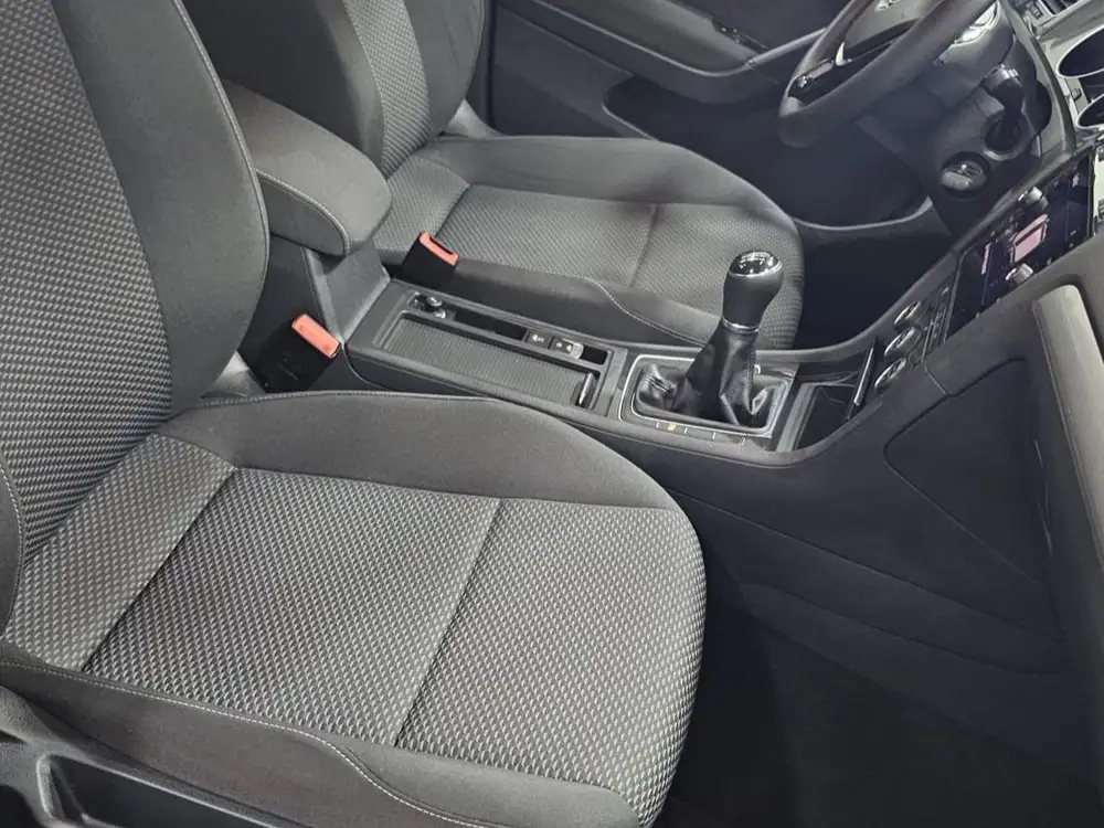 VOLKSWAGEN golf - Foto 10 | Clidrive