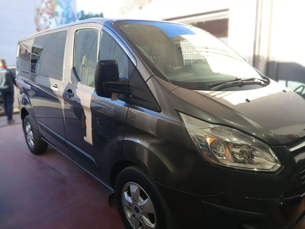 FORD Tourneo Custom