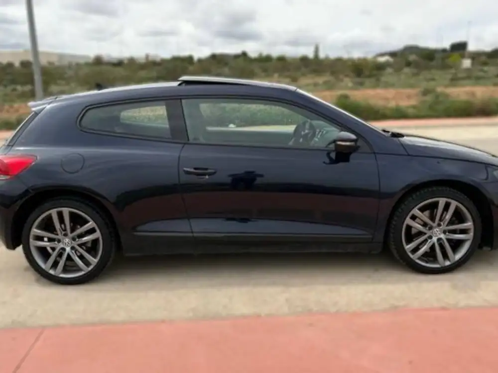 VOLKSWAGEN scirocco