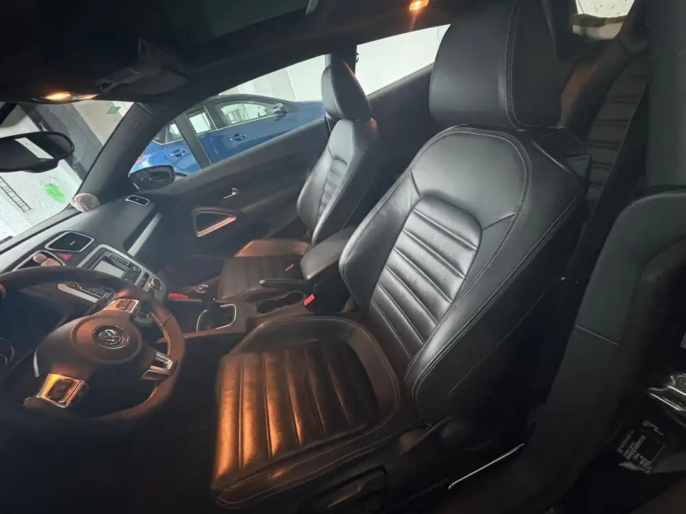 VOLKSWAGEN scirocco