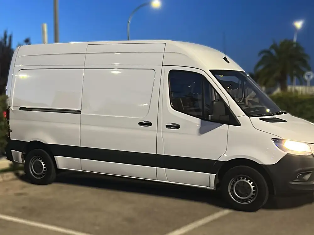 MERCEDES sprinter