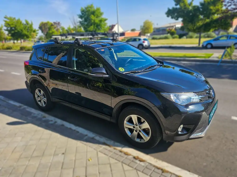 TOYOTA rav4