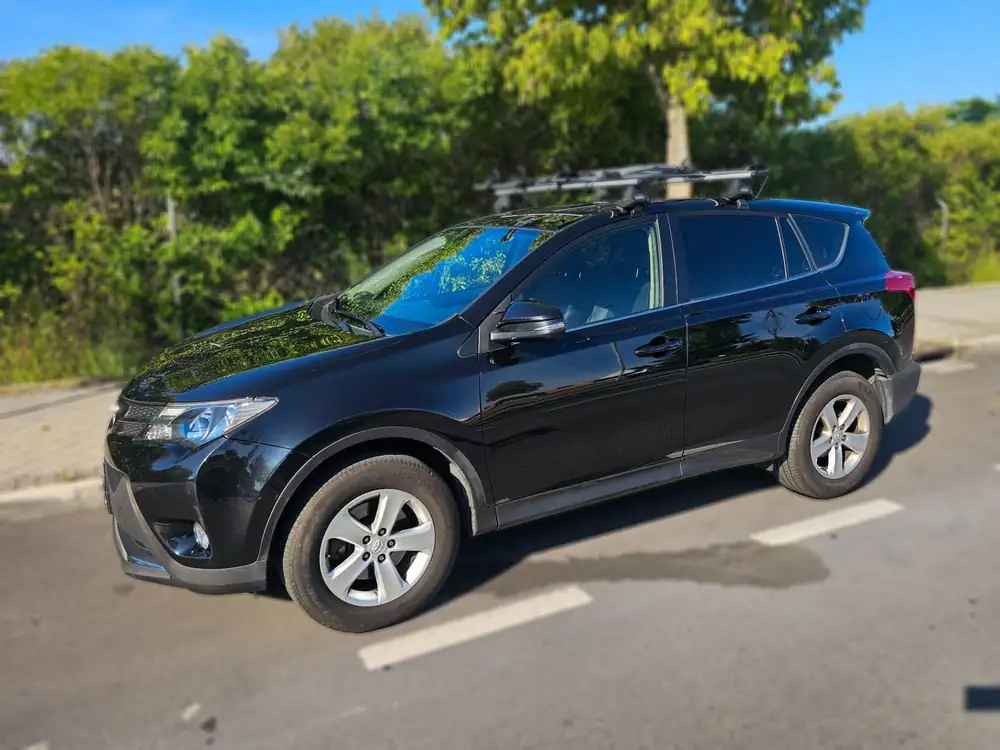 TOYOTA rav4
